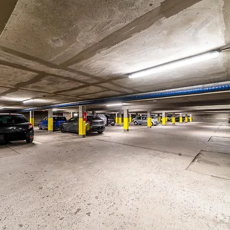 Lägenhet L'azur - Parking Prive - Hypercentre - Wifi Marcq-en-Baroeul